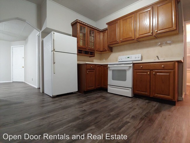 Building Photo - 1 br, 1 bath Apartment - 3409 Hanna #4