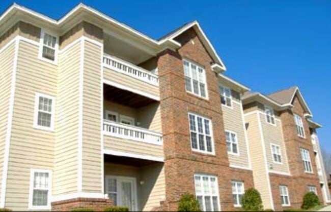 Building Photo - 9749 Campus Walk Ln