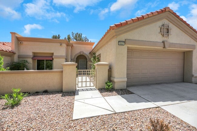 Building Photo - 55+ Sun City Summerlin