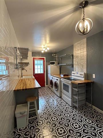 Foto del edificio - 5030 N Hall St