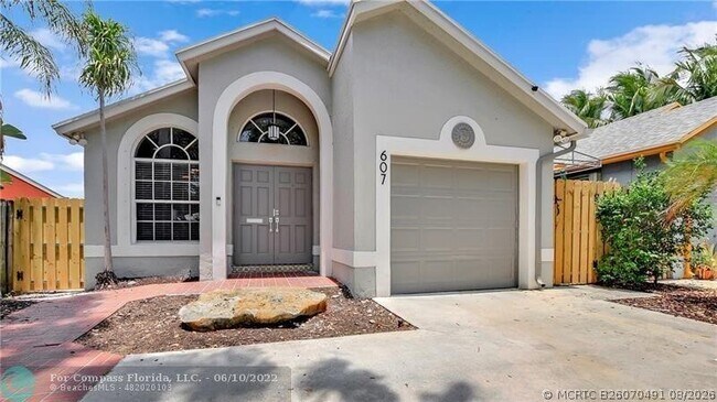 Foto del edificio - 607 SW 15th St