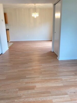 Foto del edificio - 9013 Sandalwood Dr