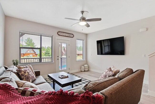 Foto del edificio - 111 Broken Pine Ln