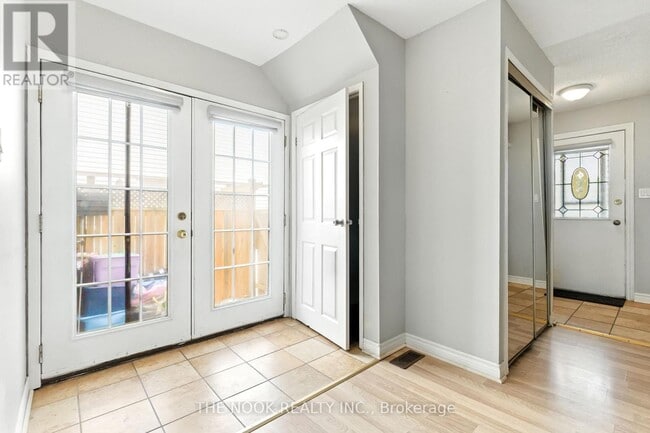 Building Photo - 308 Chaleur Ave