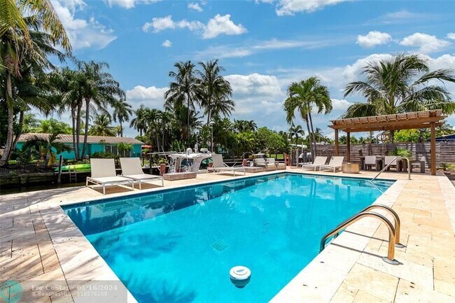 Foto del edificio - 1704 SW 4th Ct