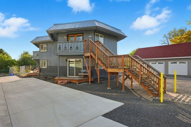 Foto del edificio - 3118 E Marietta Ave