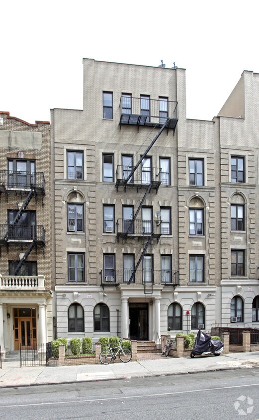 Foto del edificio - 345 St Johns Pl