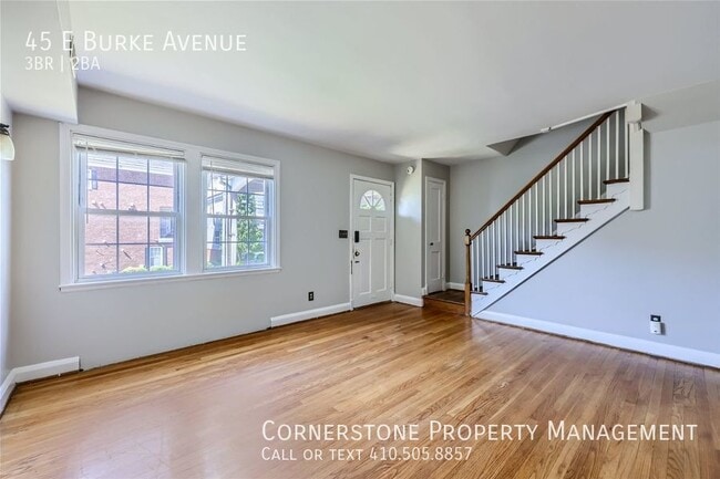 Building Photo - 3 Bed 2 Bath | $2200 | 45 E Burke Ave St T...
