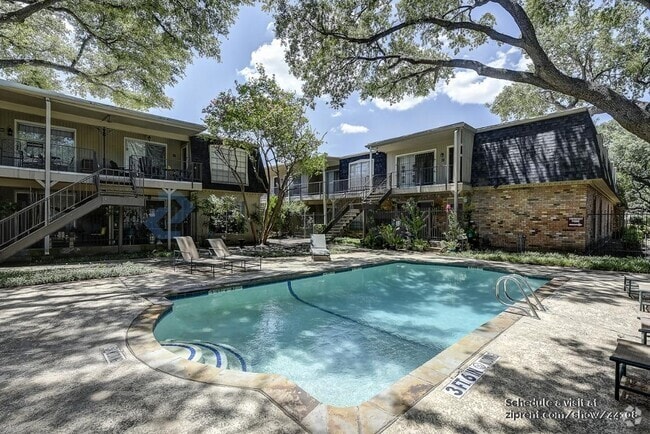 Building Photo - 5315 Fleetwood Oaks Ave