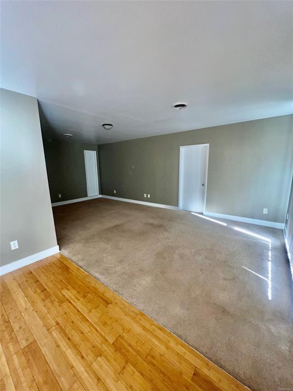 Foto del edificio - 1755 COURT St