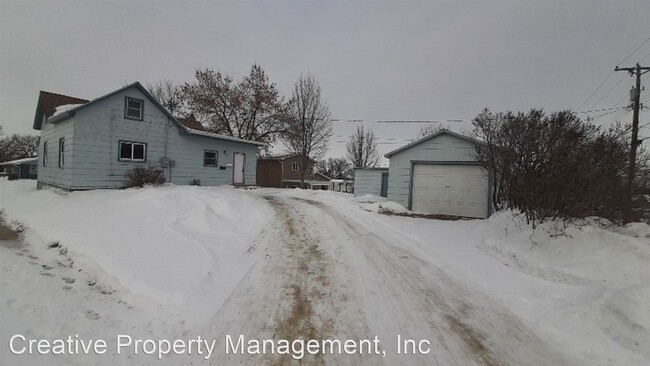 Building Photo - 3 br, 1 bath House - 1331 7th St SW