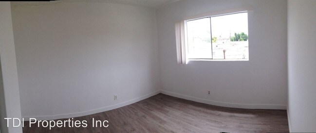 Foto del edificio - 3236 W 60th St