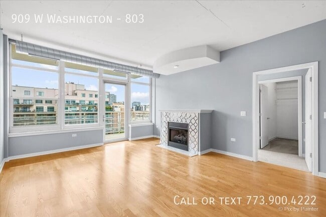 Building Photo - 909 W Washington-803