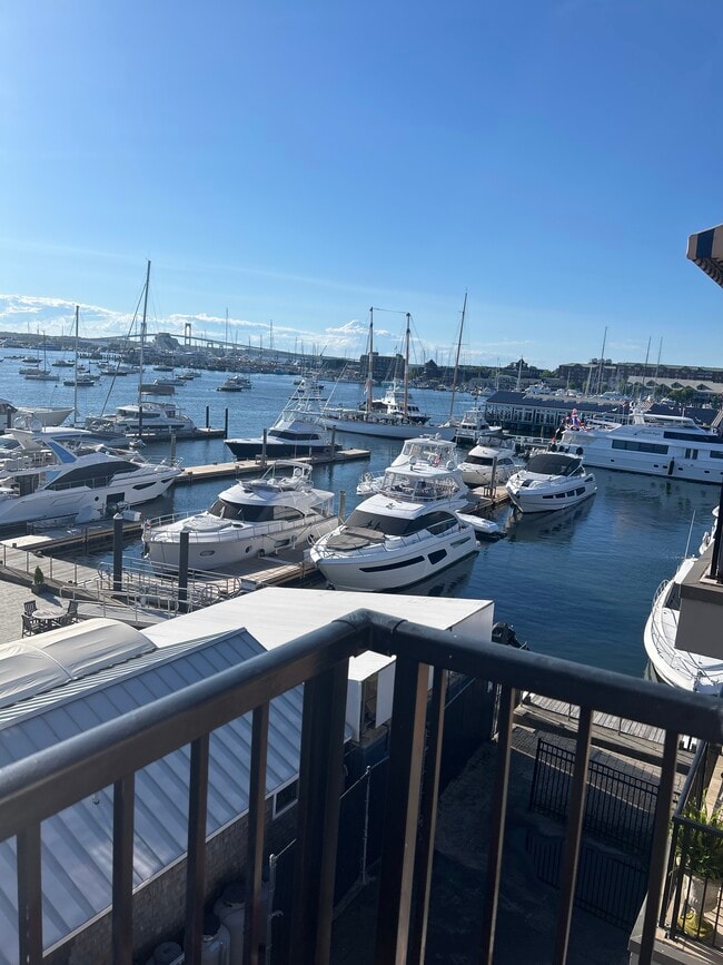 Foto del edificio - 1 Commercial Wharf