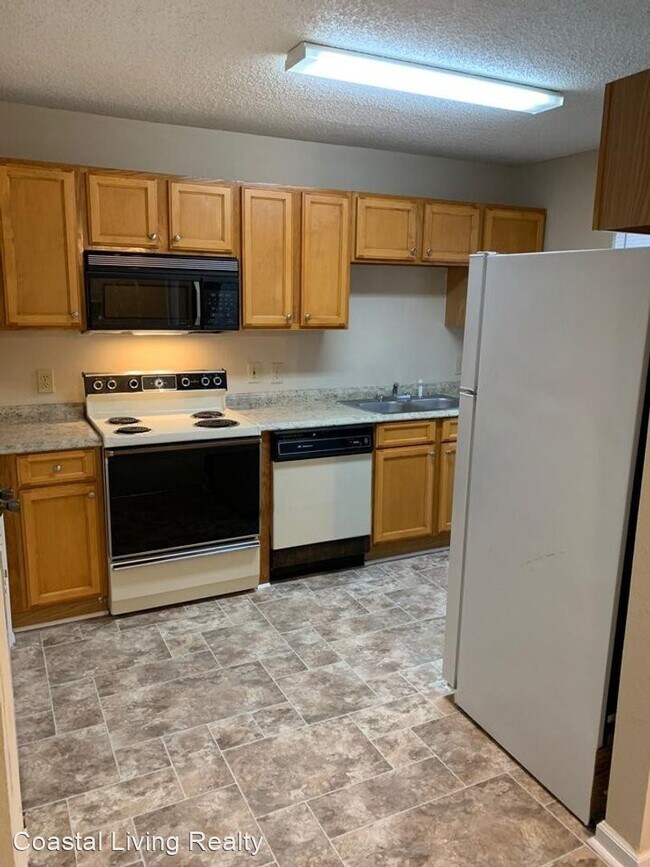 Foto del edificio - 2 br, 2 bath House - 320 Myrtle Greens Dri...