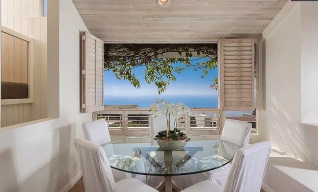 Foto del edificio - 2560 Juanita Way