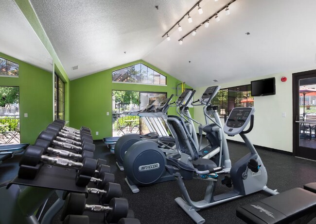 Foto del edificio - 620 Canyon Woods Ct