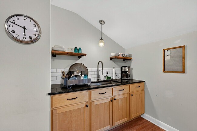 Foto del edificio - 1424 N 70th St