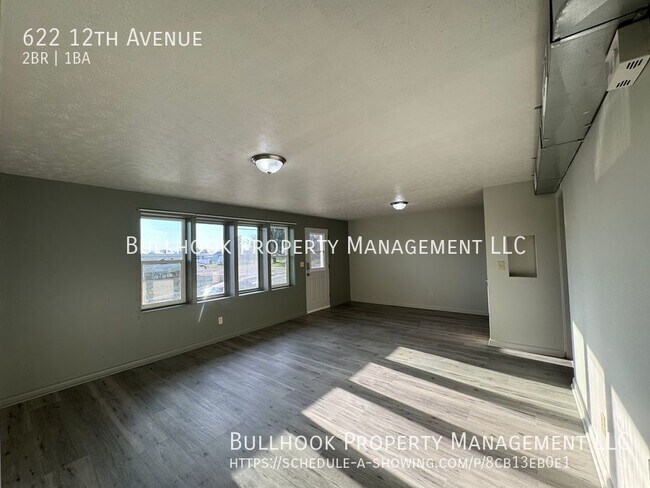 Foto del edificio - 622 12th Ave