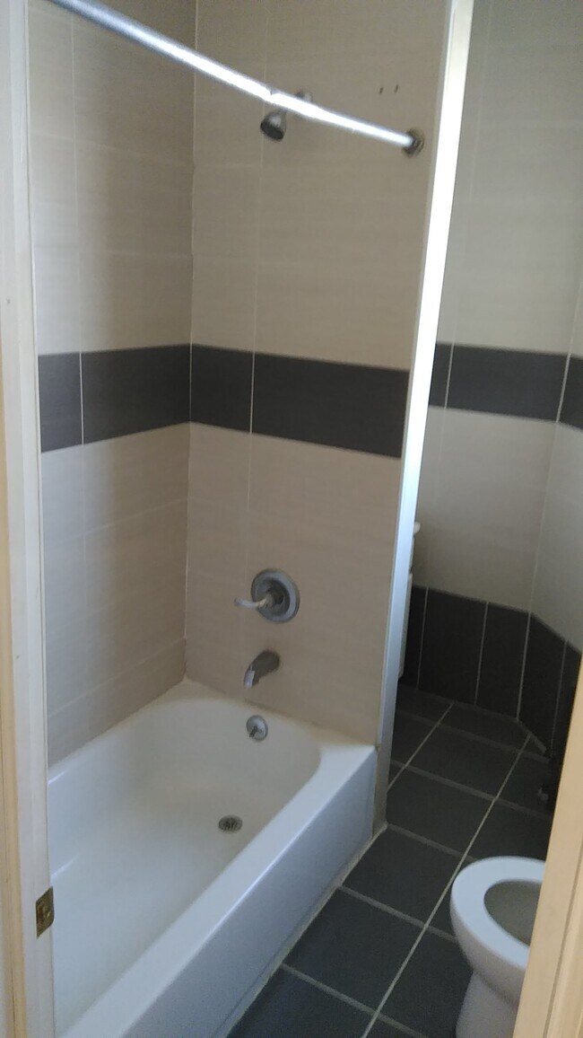 Foto del edificio - 51 Linden St