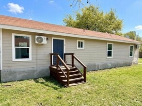 Building Photo - 2706 Observation Dr