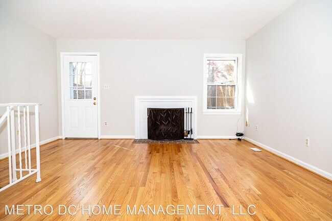 Building Photo - 2 br, 2 bath House - 130 S Wise St
