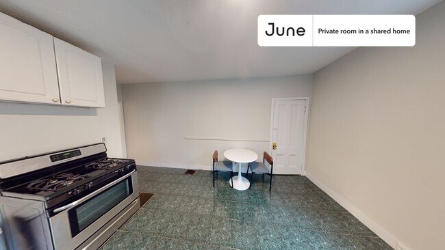 Foto del edificio - Room in Shared 2 bed/1 bath home in Allston