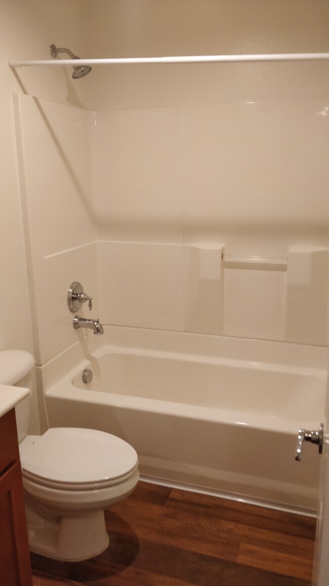 495 San Pasqual Valley Rd Unit 107, Escondido, CA 92027 Condo for