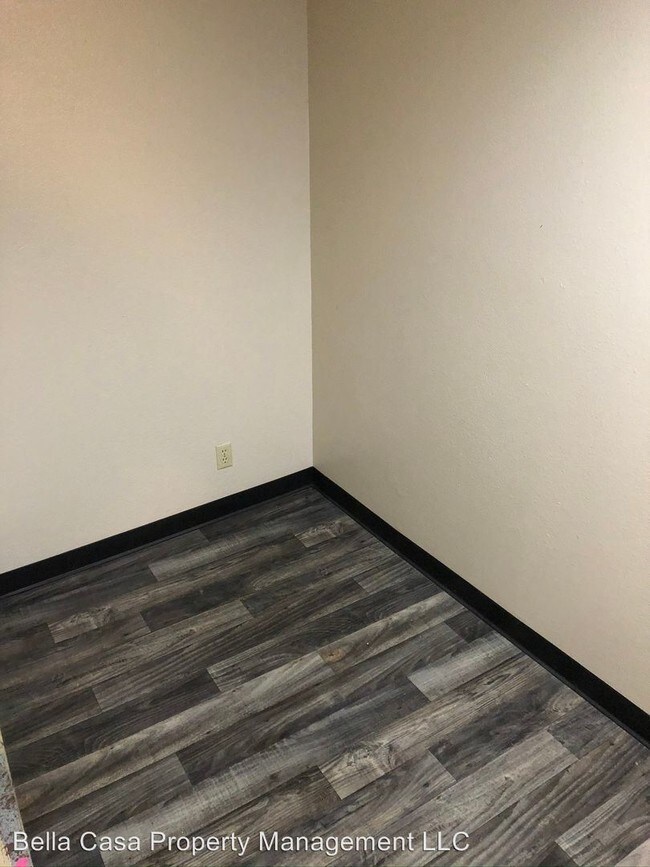 Foto del edificio - 550-560 SE Davis St
