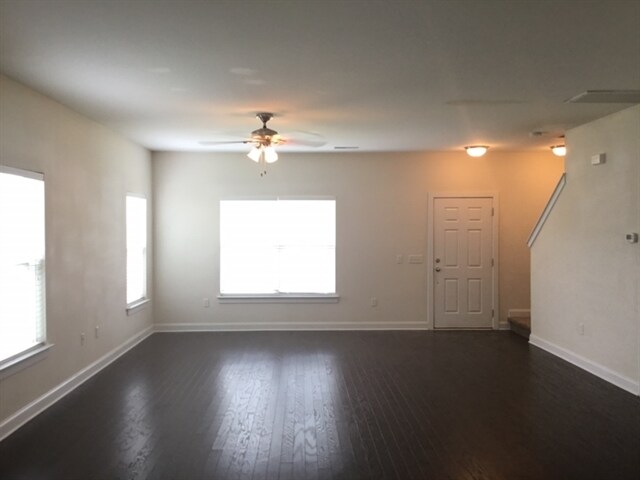 Building Photo - 439 Sablewood Drive