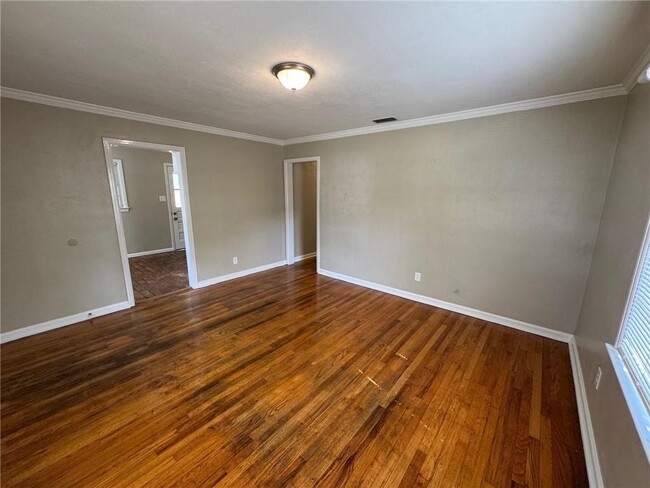 Foto del edificio - 2909 Halls Mill Rd