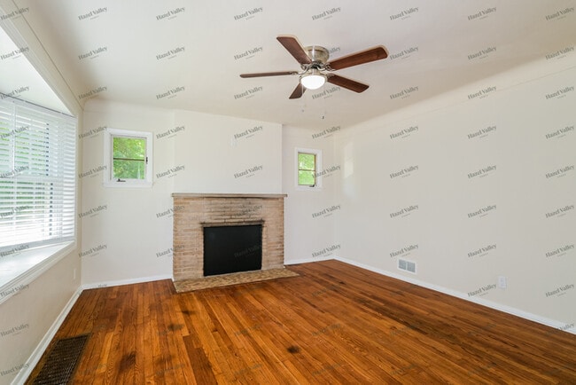 Building Photo - 6515 Heintz Rd