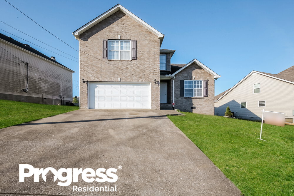 Primary Photo - 172 Lyndhurst Dr