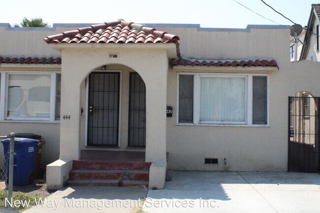 Foto del edificio - 2 br, 1 bath House - 442 E 9th St