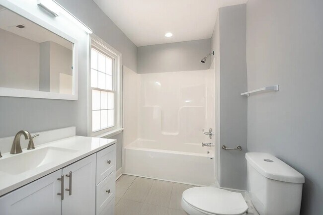 Foto del edificio - 10539 Greenwood Rd