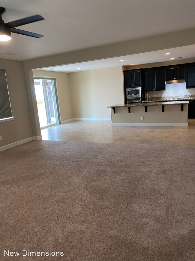 Building Photo - 4 br, 3 bath House - 10065 Barrel Racer Drive