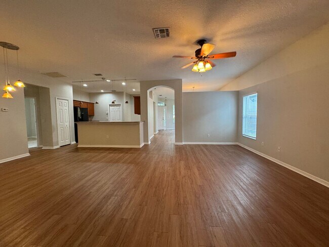 Foto del edificio - Avalon Lakes: 3 Bedroom, 2 Bathroom, 2 Car...