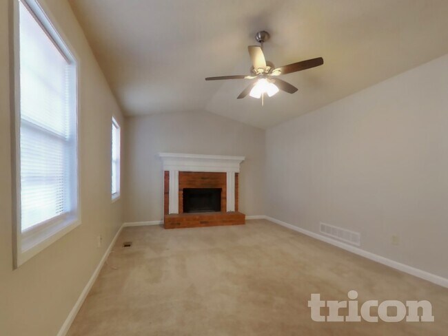 Foto del edificio - 2988 Forest Ridge Ct