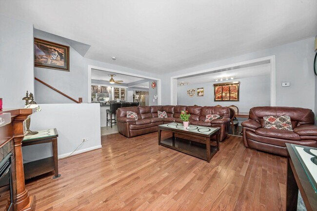 Foto del edificio - 7011 40th Pl