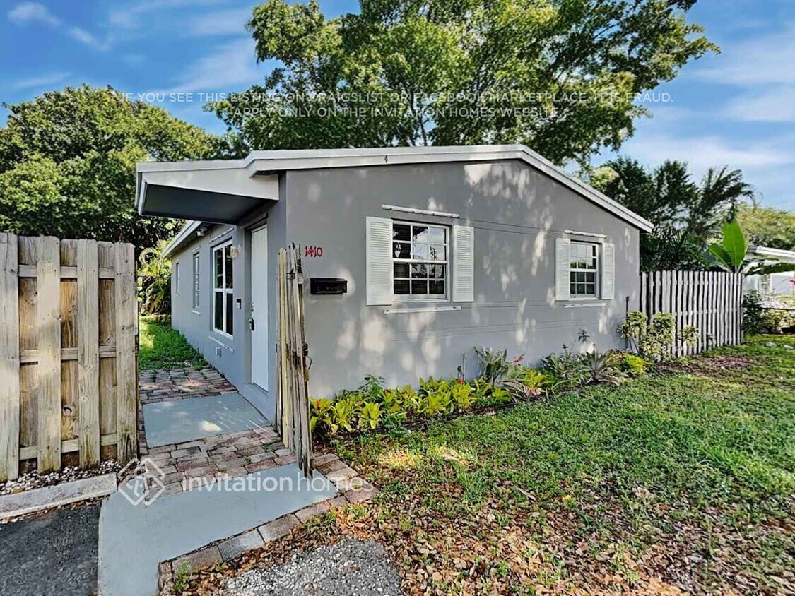 Foto principal - 1410 N 70th Terrace