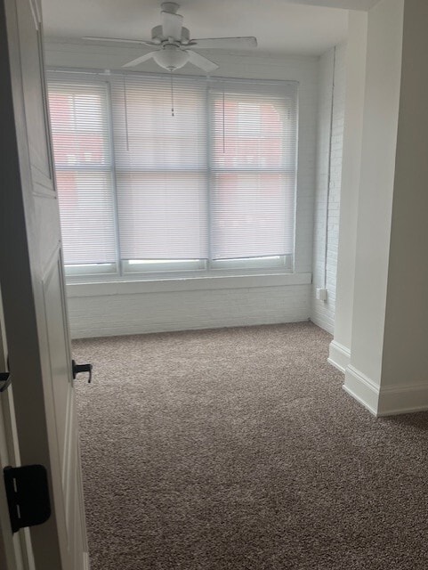 Foto del edificio - 55+ Historic Gallatin Square Senior Apts