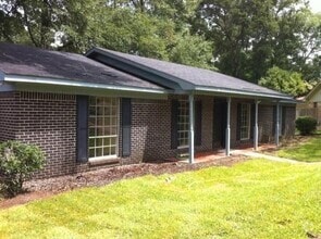 Building Photo - 3405 Dantes Ct