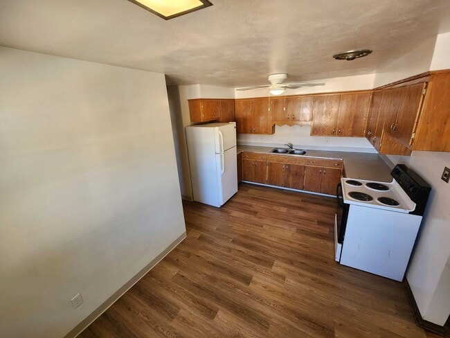 Building Photo - 4333 Britta Dr