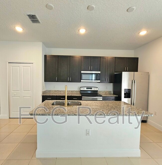 Foto del edificio - 15772 SW 37th Cir