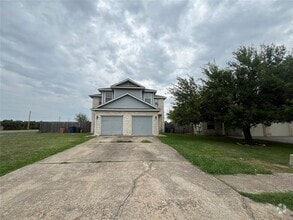 Building Photo - 3016 Aftonshire Way