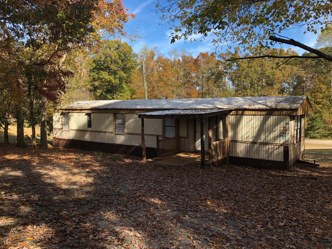 480 Frank Arrowood Rd, Cornelia, GA 30531 House Rental in Cornelia