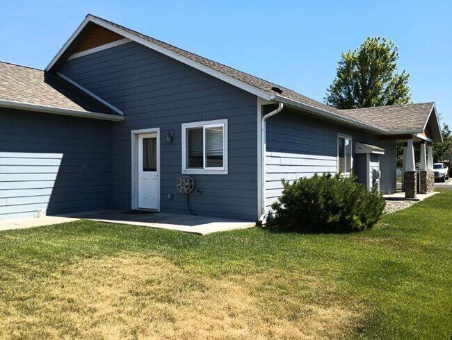 Foto del edificio - 1803 Clearview Point Dr