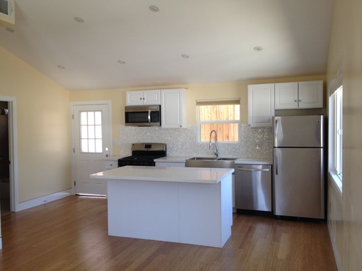 Primary Photo - 1617 Delta St