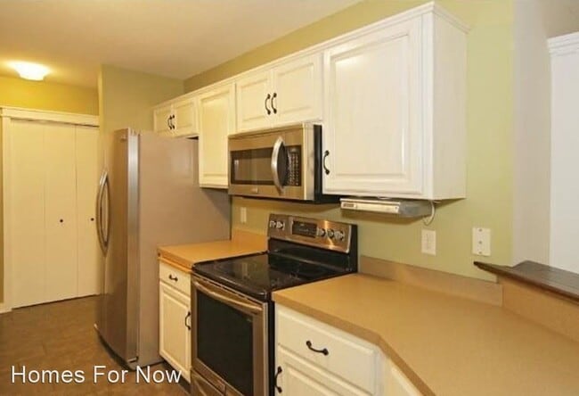 Building Photo - 3 br, 2 bath House - 8558 122nd Ave N.