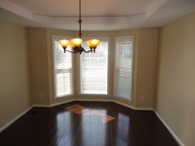 Foto del edificio - 6300 Willowdell Dr